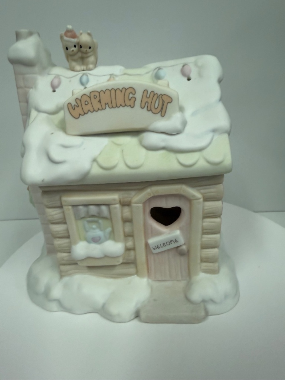 Precious Moments- Warming Hut- EJ661
